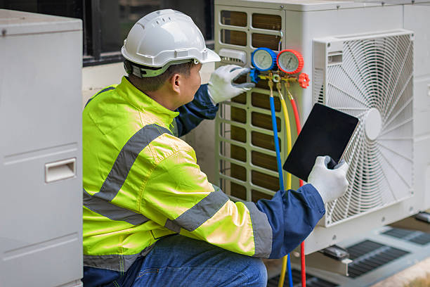 Professional Hvac Maintenance technician working in East Northport, NY